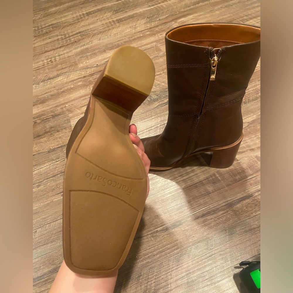 Classic Brown Leather Block Heel Mid-Calf Boots - Picture 10 of 11